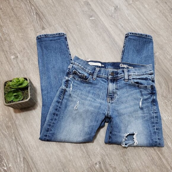 Gap Girlfriend Fit Destroyed Distressed Jeans Ankle Length Sz 25 - Picture 1 of 9